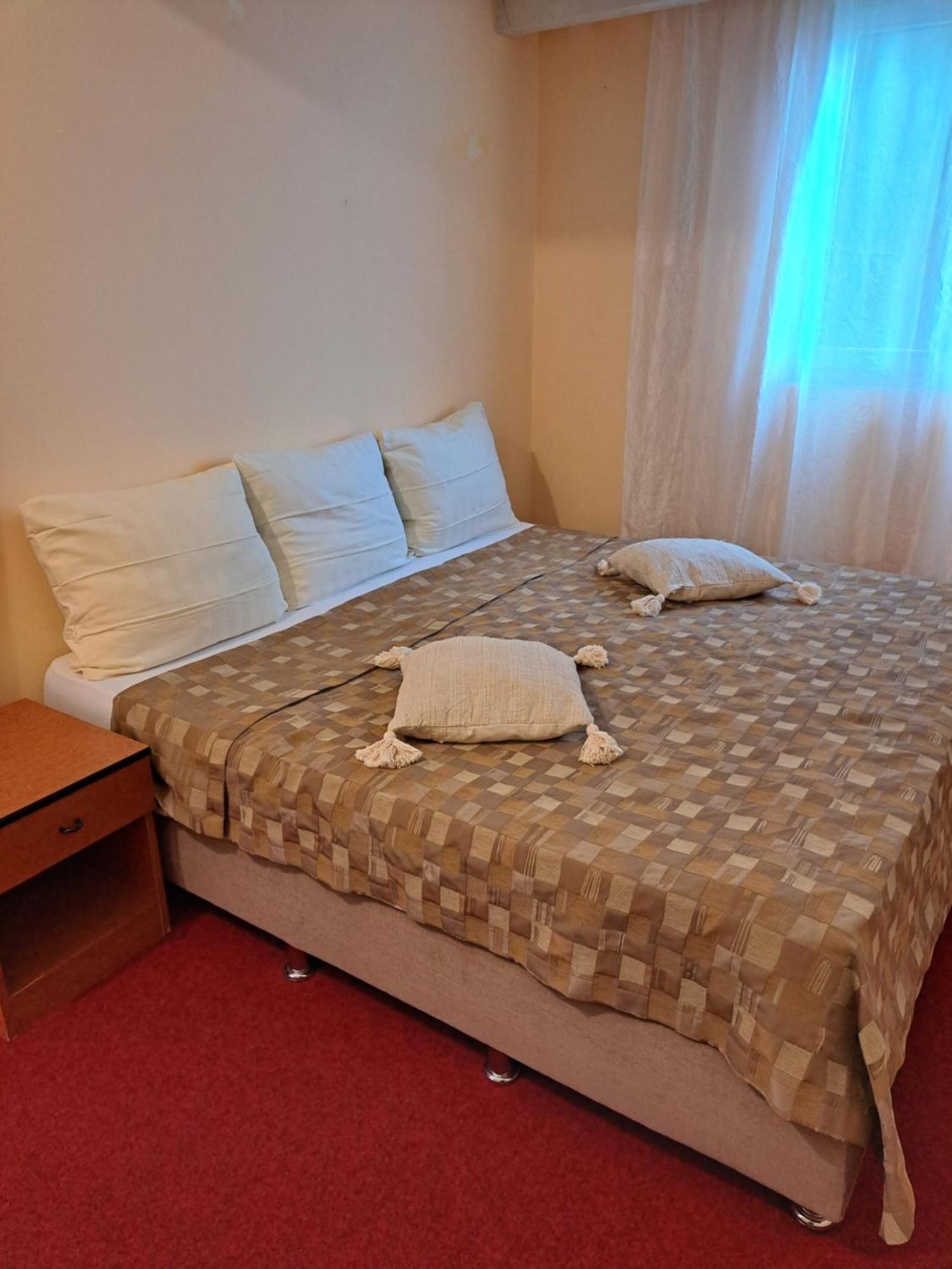 Apartmani Svitlana Sukošan Esterno foto