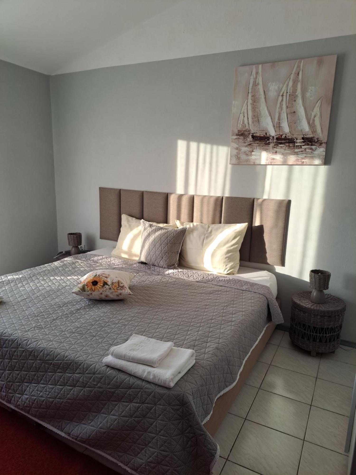 Apartmani Svitlana Sukošan Esterno foto