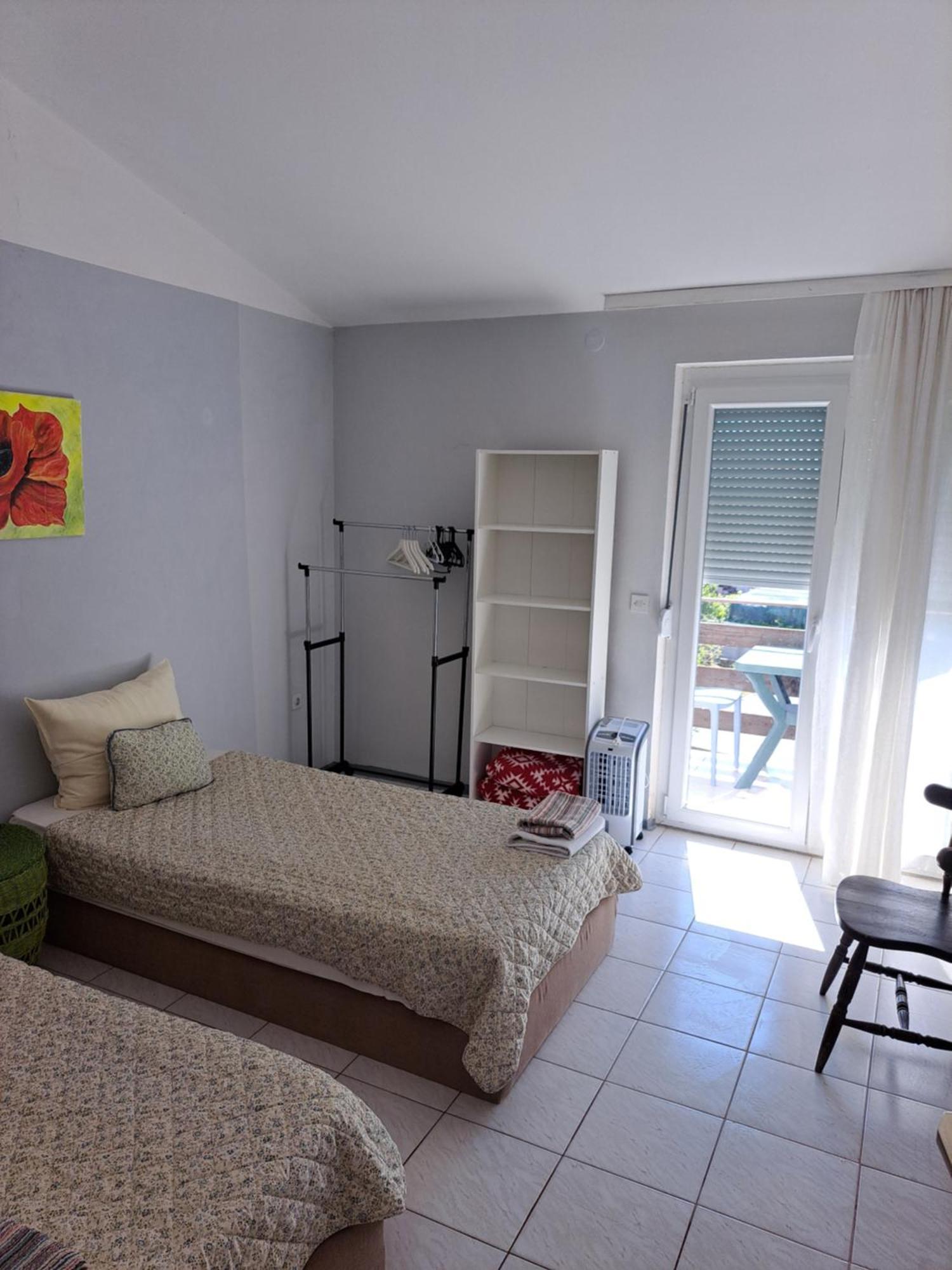 Apartmani Svitlana Sukošan Esterno foto